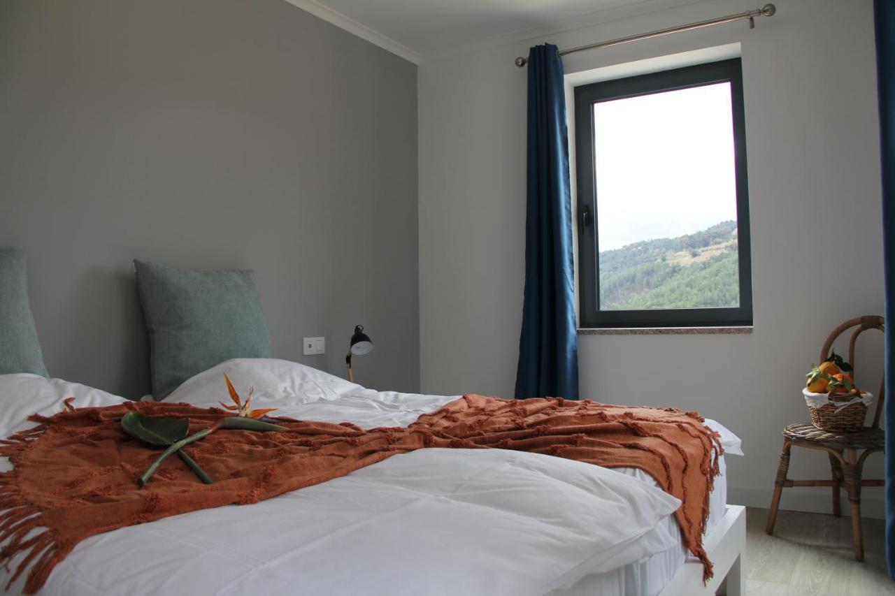 Quinta Do Fojo Valonguinho, Barro Bed and Breakfast Barro  Eksteriør billede